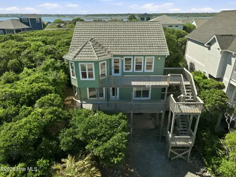 1821 S Shore Dr, Surf City
