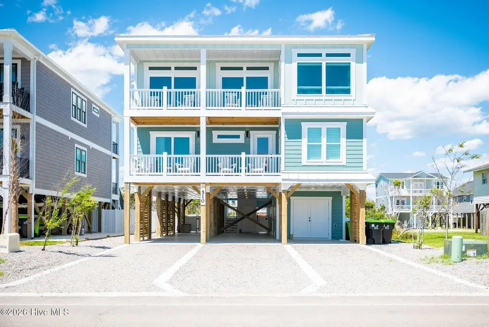 510 W Beach Drive, Oak Island, NC 28465 – photo 1 of 72: 510 W Beach 03