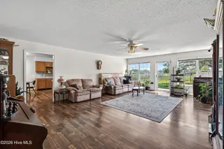 171 Frost Road, Newport, NC 28570 – photo 4: Large living room with gorgeous views