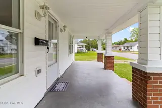 1319 Moore Street, Elizabeth City, NC 27909 – photo 5: 5-web-or-mls-moo-10