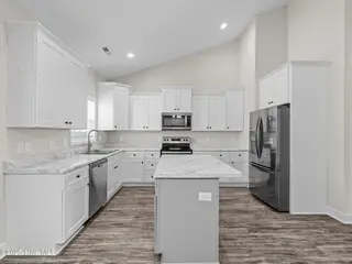 202 Pembury Way, Richlands, NC 28574 – photo 15: 025a8668