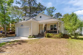 161 NE 31st Street, Oak Island, NC 28465 – photo 3: 54-web-or-mls-DSC04226
