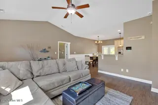 103 Grangers Court, Sneads Ferry, NC 28460 — 3-bedroom home in Fullards Landing, Sneads Ferry, NC, photo 5 of 26