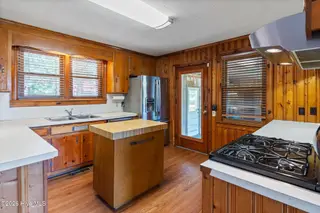 170 William Pearce Road, Kinston, NC 28501 – photo 11: Kitchen