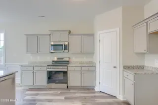 719 Jasmine Lane, Jacksonville, NC 28546 – photo 12: 719 Jasmine Ln - Interiors - Edited_11