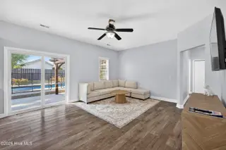 6404 Shire Lane, Wilmington, NC 28411 – photo 12: 6404ShireLane-24