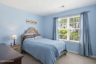 910 Elderberry Lane SW, Sunset Beach, NC 28468 — 3-bedroom home in Wyndfall, Sunset Beach, NC, photo 19 of 31: 22-web-or-mls-910 Elderberry Ln-22