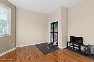 129 S 8th Street, Wilmington, NC 28401 — 6-bedroom home in Downtown, Wilmington, NC, photo 20 of 36: 8thS129-6brDanBL33A0286-CR2