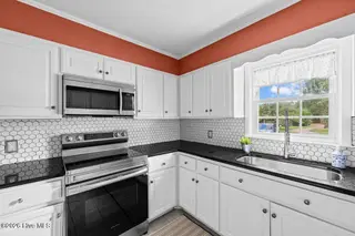 1003 Robinwood Road, Aberdeen, NC 28315 – photo 11: DSC01642