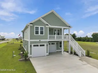 101 Wave Court, Newport, NC 28570 – photo 2: 2-web-or-mls-101 Wave Ct 002