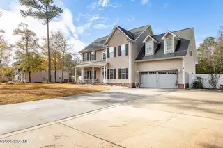 433 Ridge Road, Jacksonville, NC 28540 — 3-bedroom home in Riverwood Estates, Jacksonville, NC, photo 3 of 38