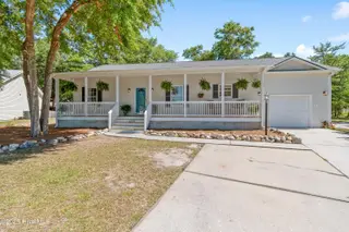 4379 Owendon Drive, Shallotte, NC 28470 — 3-bedroom home in Owendon Plantation, Shallotte, NC, photo 2 of 59