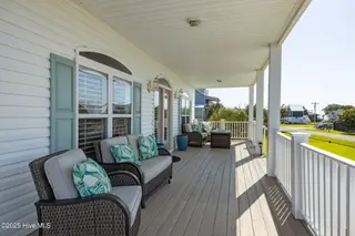 240 Live Oak Road, Newport, NC 28570 – photo 8: 42-web-or-mls-1S3A8601