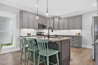 2303 W Yacht Drive, Oak Island, NC 28465 — 3-bedroom home, Oak Island, NC, photo 15 of 49