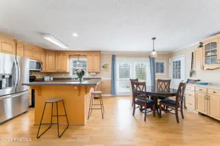 121 E Pointe Road, Rocky Point, NC 28457 — 3-bedroom home in River Hills, Rocky Point, NC, photo 7 of 33
