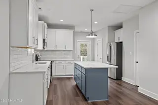 1374 Salter Path Road A, Salter Path, NC 28575 – photo 11: Kitchen