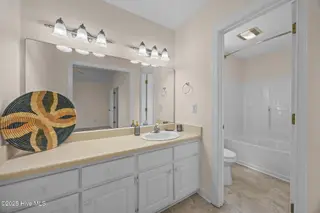 1008 Penncross Drive, Greenville, NC 27834 — 3-bedroom home in Meadow Woods, Greenville, NC, photo 11 of 17