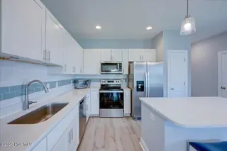 104 Pasture Lane A, Swansboro, NC 28584 — 2-bedroom townhome in The Flatts at Coldwater Creek, Swansboro, NC, photo 3 of 42: 22-104A_Pasture-12