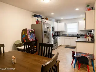 155 Pecan Lane, Aberdeen, NC 28315 – photo 10: kitchen