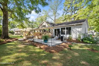 3013 Red Fox Road, Trent Woods, NC 28562 – photo 13: 14-web-or-mls-DSC_3815