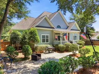 8901 New Forest Drive, Wilmington, NC 28411 — 4-bedroom home in Plantation Landing, Wilmington, NC, photo 5 of 45: 002_8901_new_forest_drive-2_903
