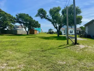 976 Island Road, Harkers Island, NC 28531 – photo 2: Front