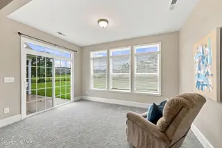 216 Holly Springs Court, Southern Pines, NC 28387 – photo 14: 22-web-or-mls-IMG_9197