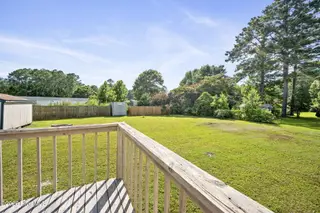 178 Cedarwood Drive, Swansboro, NC 28584 – photo 22: 22-web-or-mls-174-Cedarwood-6-29-26-021