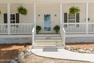4379 Owendon Drive, Shallotte, NC 28470 — 3-bedroom home in Owendon Plantation, Shallotte, NC, photo 4 of 59: 4379OwendonDr - 7