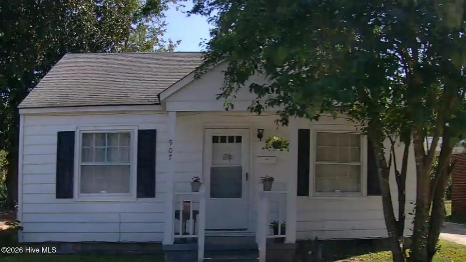 907 Belmont Avenue SW, Wilson, NC 27893 – photo 1 of 1: Front