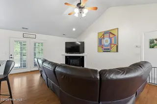 382 Carolina Pines Boulevard, New Bern, NC 28560 – photo 5: carolina-18