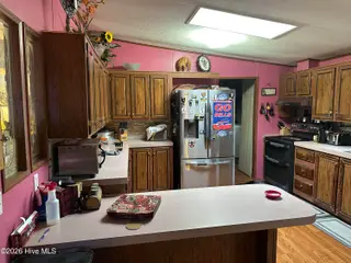 6265 Sam Potts Highway, Hallsboro, NC 28442 – photo 11: Kitchen
