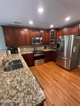 303 Oakmont Drive, Hampstead, NC 28443 – photo 11