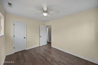 401 Ramsey Drive, Jacksonville, NC 28540 – photo 15: 15-web-or-mls-401 Ramsey Dr. 21