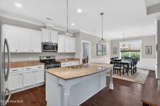 7104 Sevilleen Drive SW, Ocean Isle Beach, NC 28469 – photo 12: 7104SevilleenDriveSW-33