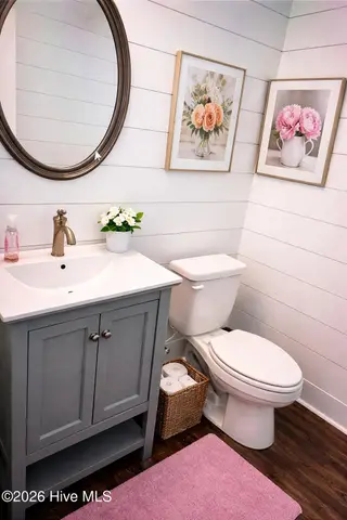 1308 Wanetas Court, Winterville, NC 28590 – photo 15: Alyrica Bathroom #2 Altered