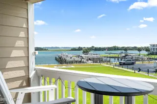 650 Cedar Point Boulevard B25, Cedar Point, NC 28584 – photo 2: 22
