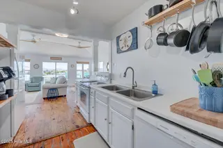 1904 Ocean Boulevard, Topsail Beach, NC 28445 – photo 12: 1904OceanBoulevard-35