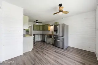 2491 Northwoods Drive, Jacksonville, NC 28540 – photo 16: 33-web-or-mls-_RAD5733