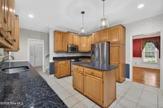 3220 Amber Drive, Wilmington, NC 28409 – photo 7: 3220AmberDrive-36