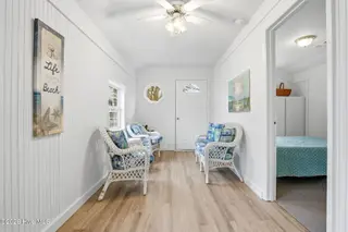 525 Fourth Avenue S, Kure Beach, NC 28449 — 2-bedroom home, Kure Beach, NC, photo 4 of 30: 9_525_Fourth_Ave_004
