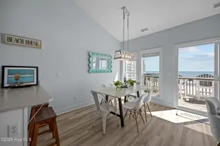 3936 Island Drive, North Topsail Beach, NC 28460 – photo 5: 3936 Island Drive breakfast nook