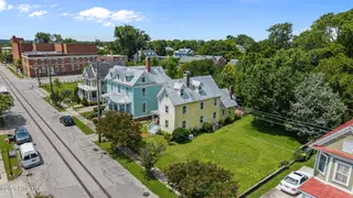409 Hancock Street, New Bern, NC 28560 – photo 4: 44-web-or-mls-DJI_20250617113942_0421_D