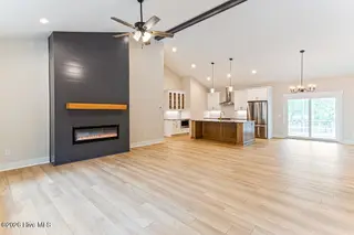 131 Longleaf Drive, West End, NC 27376 – photo 6: 131 Longleaf Dr-LR-JFP-8