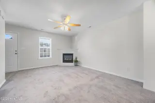 302 Winners Circle S, Jacksonville, NC 28546 – photo 7: 15_living room