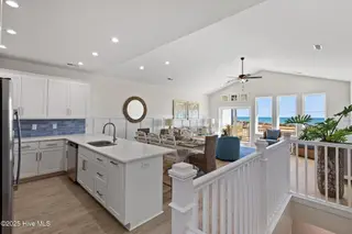 747 N Topsail Drive, Surf City, NC 28445 – photo 12: IMG_2636