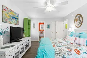 124 NE 15th Street, Oak Island, NC 28465 – photo 24: thumbnail-0196a7bd-0282-7370-a9c3-e64f77