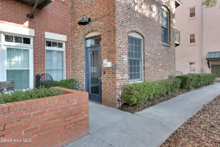 715 N 4th Street Apt 205, Wilmington, NC 28401 – photo 4: 715N4thStreet205-04