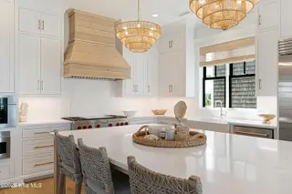 216 Radio Island Road, Morehead City, NC 28557 — 4-bedroom home in Tide Lines, Morehead City, NC, photo 10 of 56: Gourmet Kitchen w/ Large Island