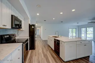 5724 Gondolier Drive, New Bern, NC 28560 – photo 12: 31-5724_Gondolier-11